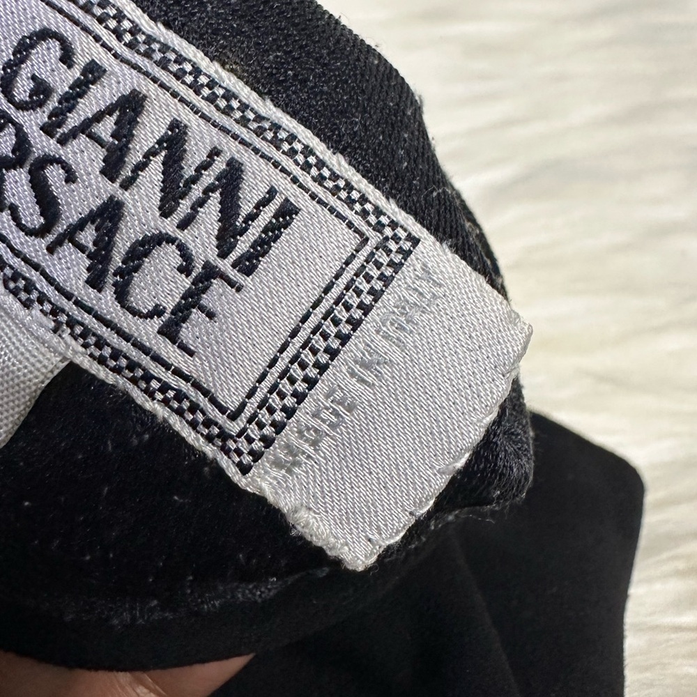VERSACE medusa gloves - Picture 14 of 17